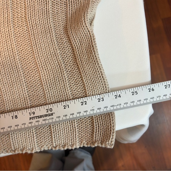 Mustard Seed V-Neck Taupe Sweater - S​ - Picture 10 of 13